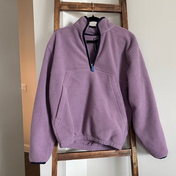 GAP Sweaters - GAP Arctic Fleece in Soft Purple